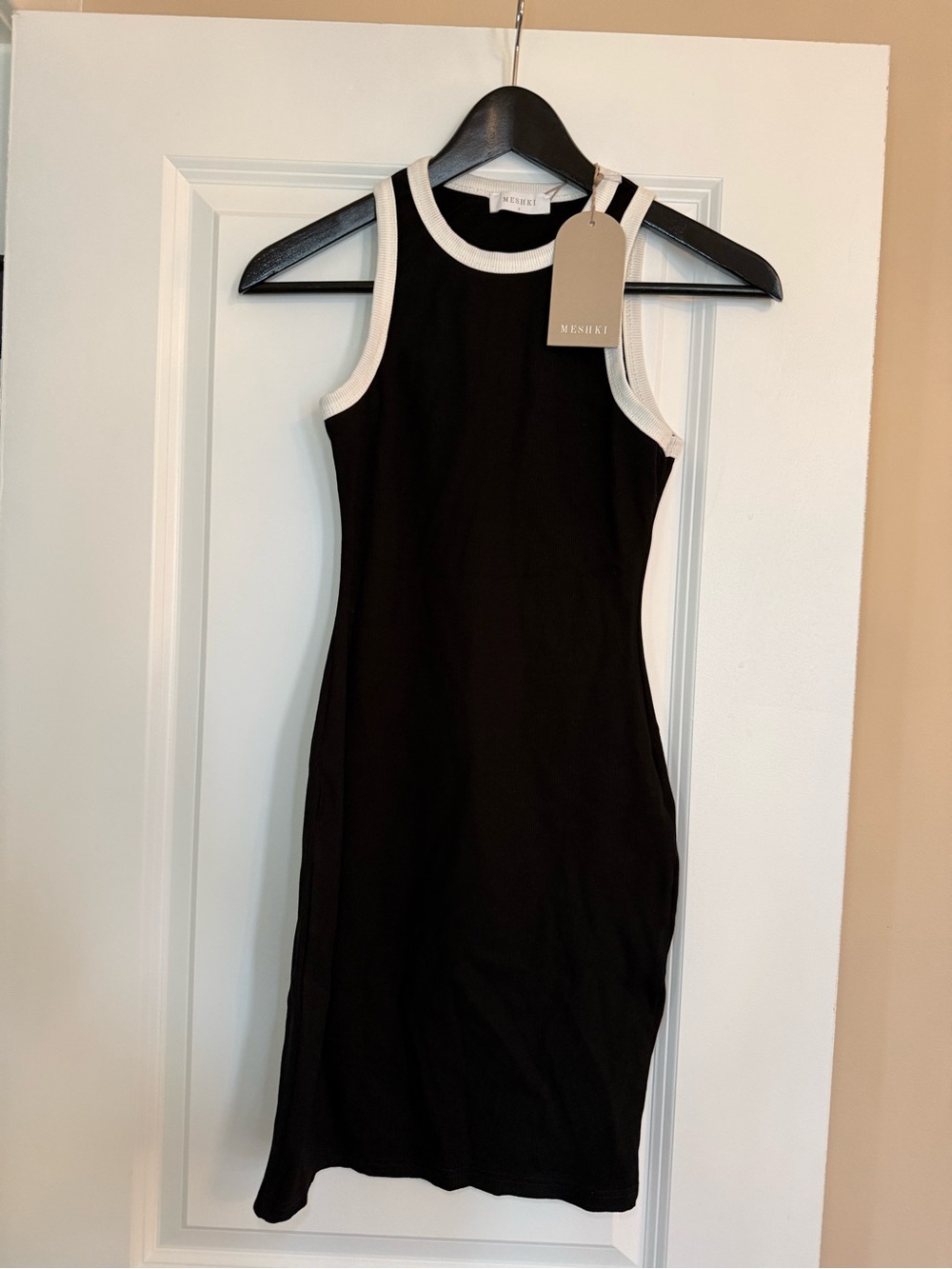 Meshki fitted contour dress